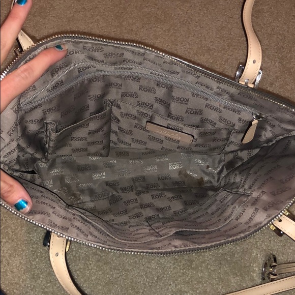 DO NOT PURCHASE NOT FOR SALE MK purse & wallet - Picture 5 of 8